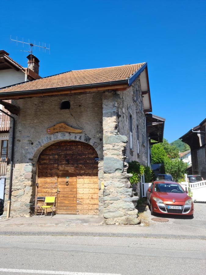 Appartement Route De Cursinges Cervens Exterior photo
